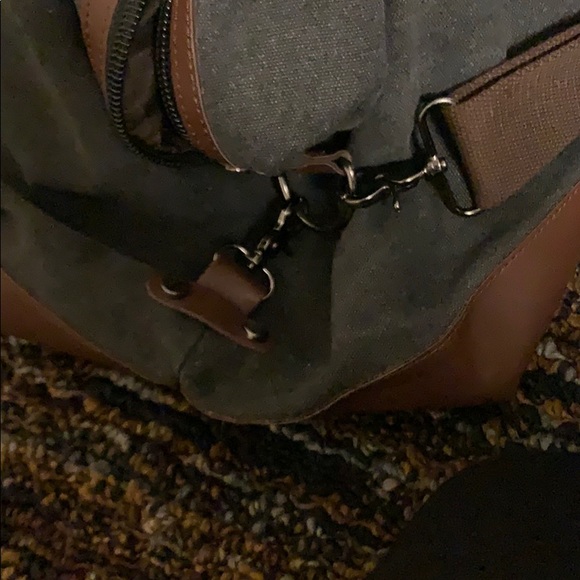 Leaper canvas and leather travel bag. Great shape! - Picture 5 of 8